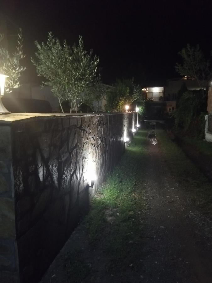 Néa MeságkalaΟ Ακλόνητος公寓式酒店 外观 照片
